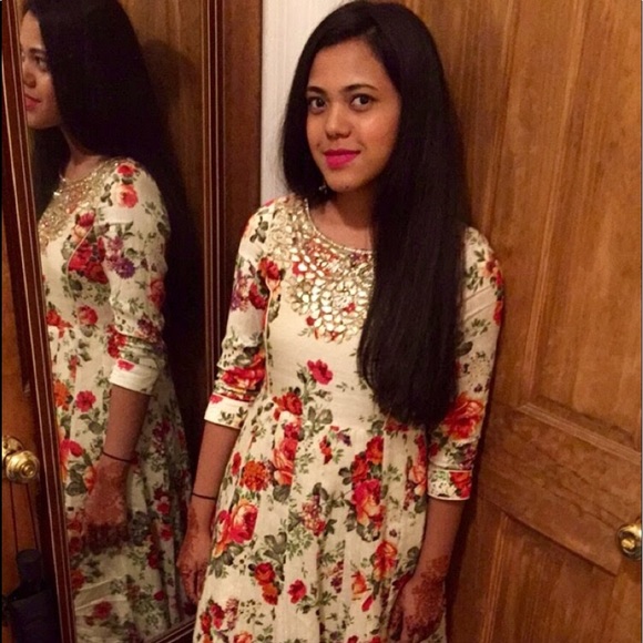 Pink salwar kamiz/gown - Picture 2 of 5